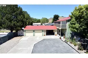 925 East St, Baker City, OR 97814 - Photo 42