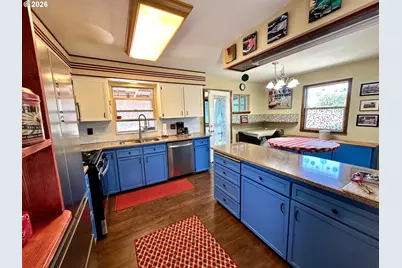 925 East St, Baker City, OR 97814 - Photo 12