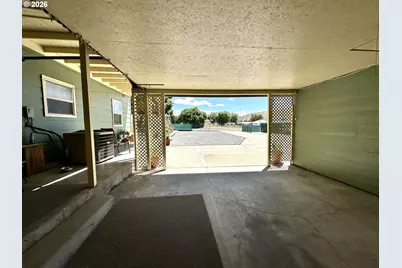 925 East St, Baker City, OR 97814 - Photo 38