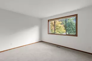 801 Timberline Dr, Lake Oswego, OR 97034 - Photo 38