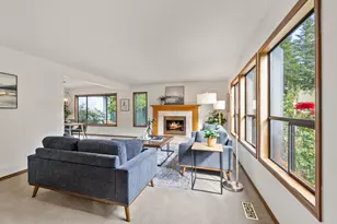 801 Timberline Dr, Lake Oswego, OR 97034 - Photo 4