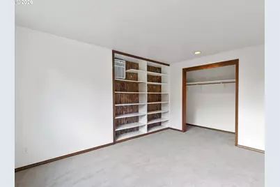 801 Timberline Dr, Lake Oswego, OR 97034 - Photo 34