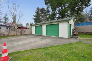 501 SE 157th Ave, Portland, OR 97233 - Photo 28