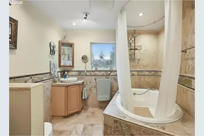 501 SE 157th Ave, Portland, OR 97233 - Photo 12