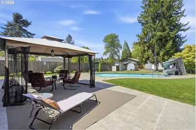 18825 SW Rosa Rd, Beaverton, OR 97078 - Photo 30
