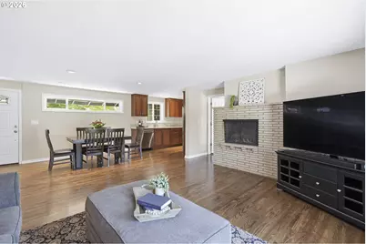 18825 SW Rosa Rd, Beaverton, OR 97078 - Photo 10