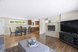 18825 SW Rosa Rd, Beaverton, OR 97078 - Photo 10