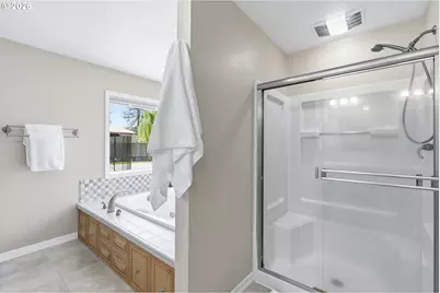 18825 SW Rosa Rd, Beaverton, OR 97078 - Photo 24