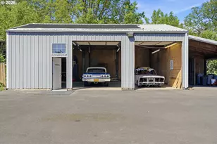 18825 SW Rosa Rd, Beaverton, OR 97078 - Photo 38