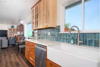 11880 NW Mallard St, Seal Rock, OR 97376 - Photo 16