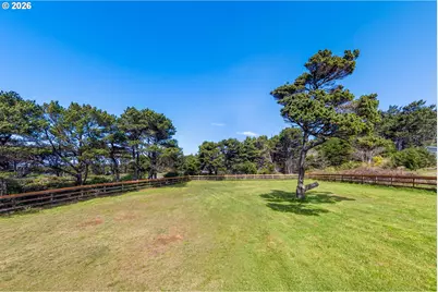 11880 NW Mallard St, Seal Rock, OR 97376 - Photo 44