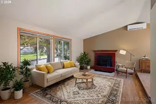 2090 Hawkins Ln, Eugene, OR 97405 - Photo 8