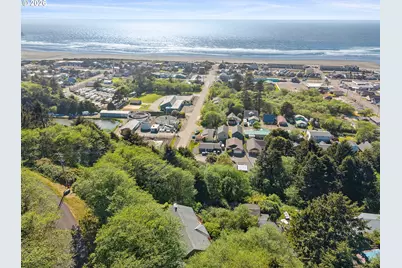 690 S 3rd Ave, Rockaway Beach, OR 97136 - Photo 36