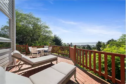690 S 3rd Ave, Rockaway Beach, OR 97136 - Photo 10