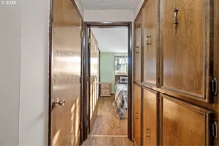 1925 Harvard Dr, Eugene, OR 97405 - Photo 22
