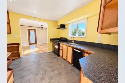 850 Centennial Blvd, Springfield, OR 97477 - Photo 8