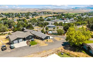 376 NW Elder St, Pilot Rock, OR 97868 - Photo 32