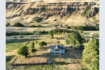 820 Biggs Rufus Hwy, Rufus, OR 97050 - Photo 24