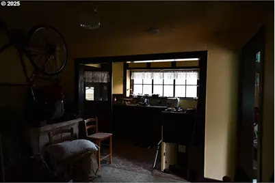 820 Biggs Rufus Hwy, Rufus, OR 97050 - Photo 40
