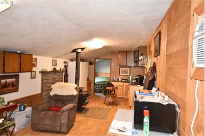 820 Biggs Rufus Hwy, Rufus, OR 97050 - Photo 20