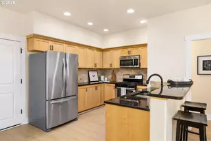 323 SW 203rd Terrace, Beaverton, OR 97006 - Photo 10