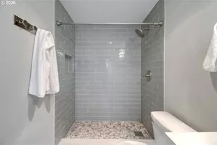 701 Columbia St, Vancouver, WA 98660 - Photo 32