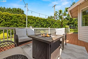 14465 SW Scarlett Pl, Portland, OR 97224 - Photo 40