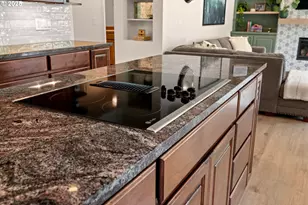 14465 SW Scarlett Pl, Portland, OR 97224 - Photo 16