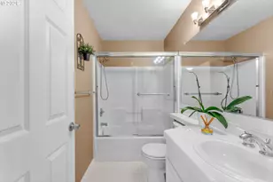 22195 Chelan Loop, West Linn, OR 97068 - Photo 32