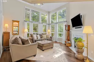 22195 Chelan Loop, West Linn, OR 97068 - Photo 2