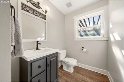 594 E 5th St, La Center, WA 98629 - Photo 18