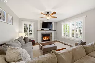 594 E 5th St, La Center, WA 98629 - Photo 10