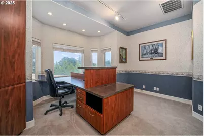 7002 Rainbow Dr, Salem, OR 97306 - Photo 48