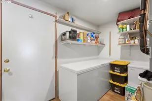 25100 SW Rainbow Ln, Hillsboro, OR 97123 - Photo 12