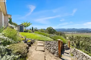 2960 NW Stacie Ct, Roseburg, OR 97471 - Photo 44