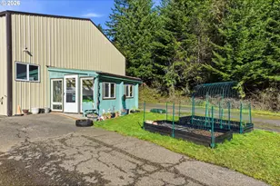 94475 Golf Course Ln, North Bend, OR 97459 - Photo 40