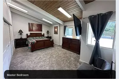 94475 Golf Course Ln, North Bend, OR 97459 - Photo 14