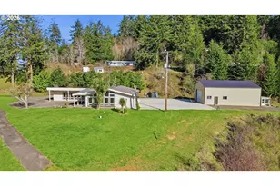 94475 Golf Course Ln, North Bend, OR 97459 - Photo 14