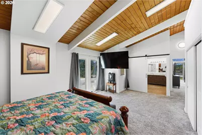 94475 Golf Course Ln, North Bend, OR 97459 - Photo 26