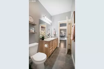 140 Nordstrom Ln, Kelso, WA 98626 - Photo 28