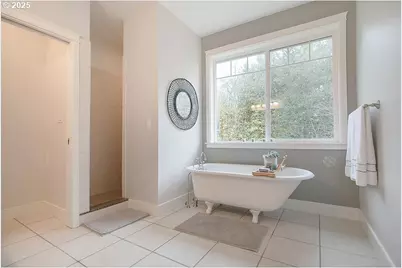 140 Nordstrom Ln, Kelso, WA 98626 - Photo 22