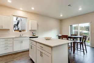 3398 SE 36th St, Gresham, OR 97080 - Photo 6