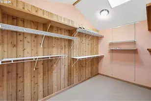 1090 Corydon St, Eugene, OR 97401 - Photo 28