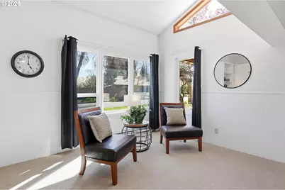 1090 Corydon St, Eugene, OR 97401 - Photo 22