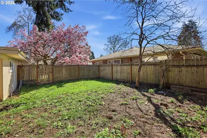 1090 Corydon St, Eugene, OR 97401 - Photo 44