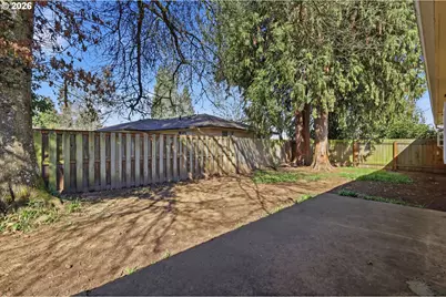 1090 Corydon St, Eugene, OR 97401 - Photo 42