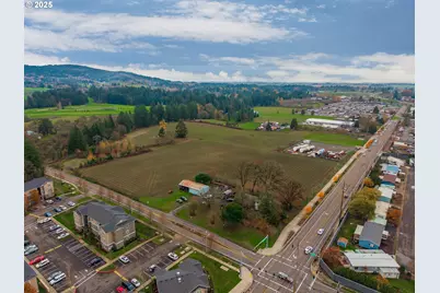 3312 E Fernwood Rd, Newberg, OR 97132 - Photo 2