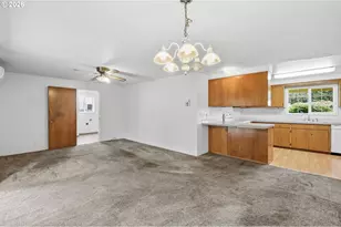 2158 N Danebo Ave, Eugene, OR 97402 - Photo 12