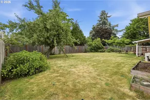 2158 N Danebo Ave, Eugene, OR 97402 - Photo 36