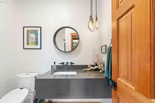 2024 Cedar Ct, North Bend, OR 97459 - Photo 22